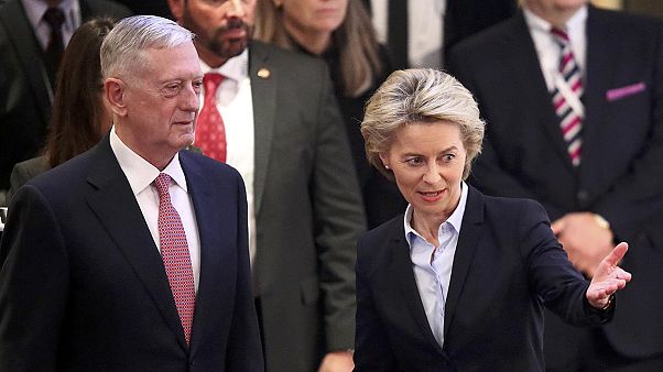 Mattis insiste en que los países de la OTAN aumenten su gasto militar Mattis insiste en que los países de la OTAN aumenten su gasto militar