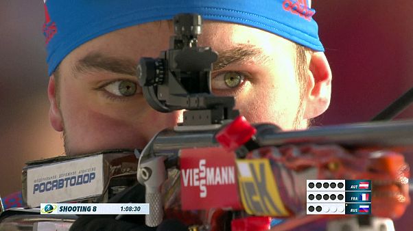 Biatlon-váltó: hatalmas csatában orosz siker Biatlon-váltó: hatalmas csatában orosz siker