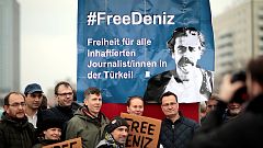 #FreeDeniz - Autokorso für in der Türkei festgehaltenen Journalisten