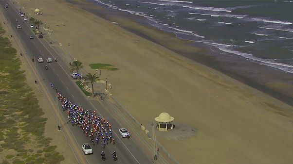 Volta ao Omã: Ben Hermans estreia-se a vencer, Rui Costa segundo Volta ao Omã: Ben Hermans estreia-se a vencer, Rui Costa segundo