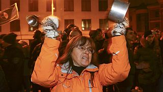 Proteste gegen "Sozialschmarotzersteuer" weiten sich aus