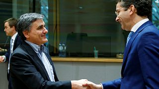 Eurogroup: Έκλεισε η συμφωνία - Επιστρέφουν οι θεσμοί