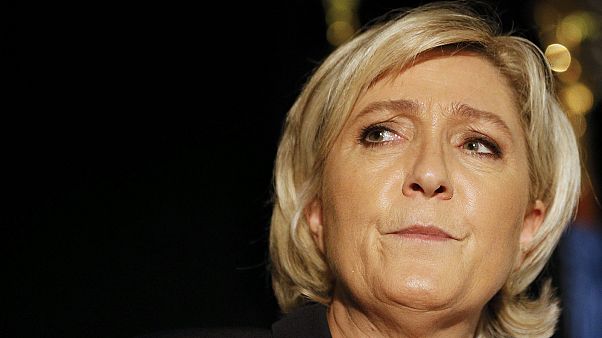 França: extrema-direita denuncia golpe mediático depois de busca na sede da FN França: extrema-direita denuncia golpe mediático depois de busca na sede da FN