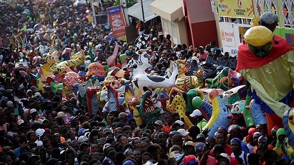Haiti'de karnaval coşkusu Haiti'de karnaval coşkusu