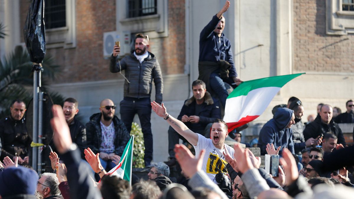 پایان اعتصاب چند روزه تاکسیران ها در ایتالیا پس از توافق با دولت