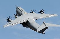 Fuerte bajada de beneficios de Airbus por las cargas de su avión de transporte militar A400M