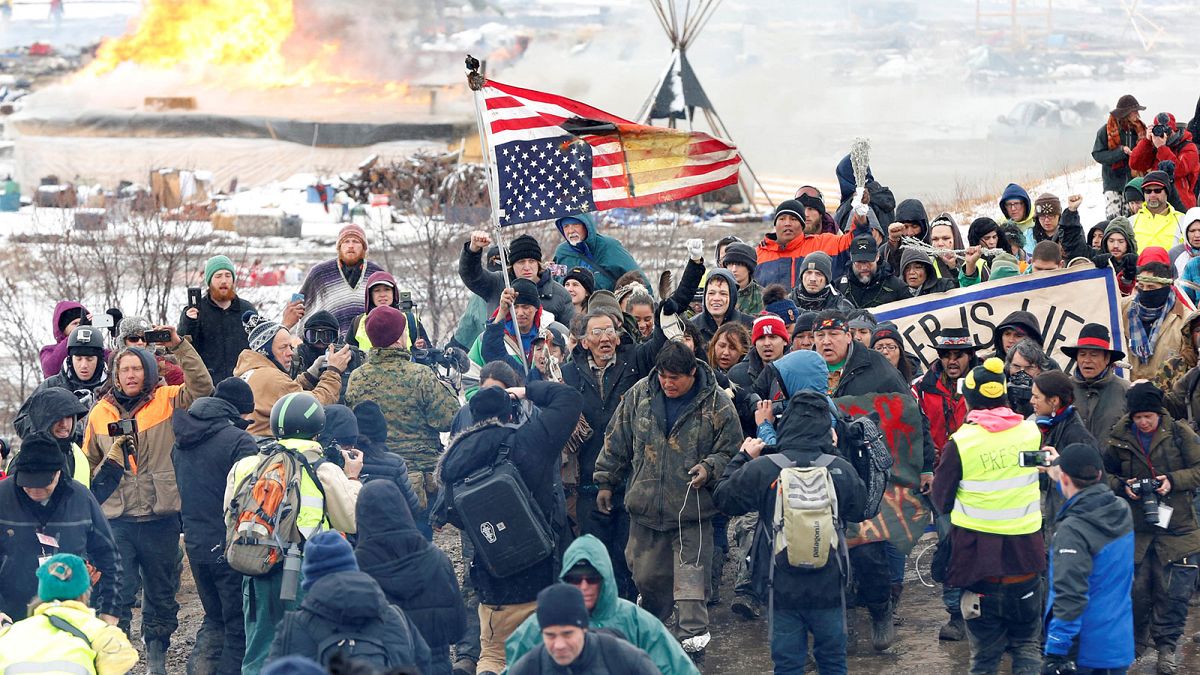 Confrontos e detenções em protesto contra oleoduto do Dakota
