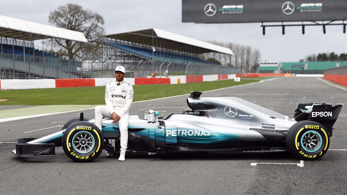 Formula 1: Η Mercedes παρουσίασε μονοθέσιο αλλά και...Μπότας