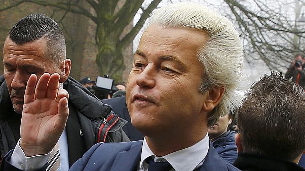 Holanda: líder da extrema-direita suspende "atos públicos" Holanda: líder da extrema-direita suspende "atos públicos"