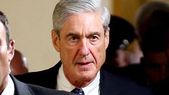 Image: Special Counsel Mueller departs after briefing members of the U.S. S