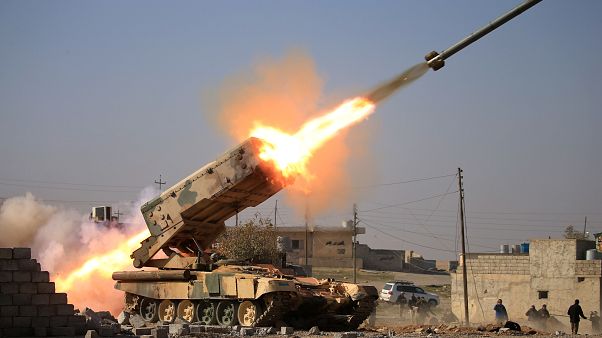 Fuerzas iraquíes entran en un barrio del oeste de Mosul Fuerzas iraquíes entran en un barrio del oeste de Mosul