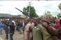 شرطة جنوب أفريقيا تفرق مظاهرة منددة بالمهاجرين