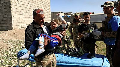 استمرار تحرير غرب الموصل وإجلاء المدنيين من بؤر المعارك