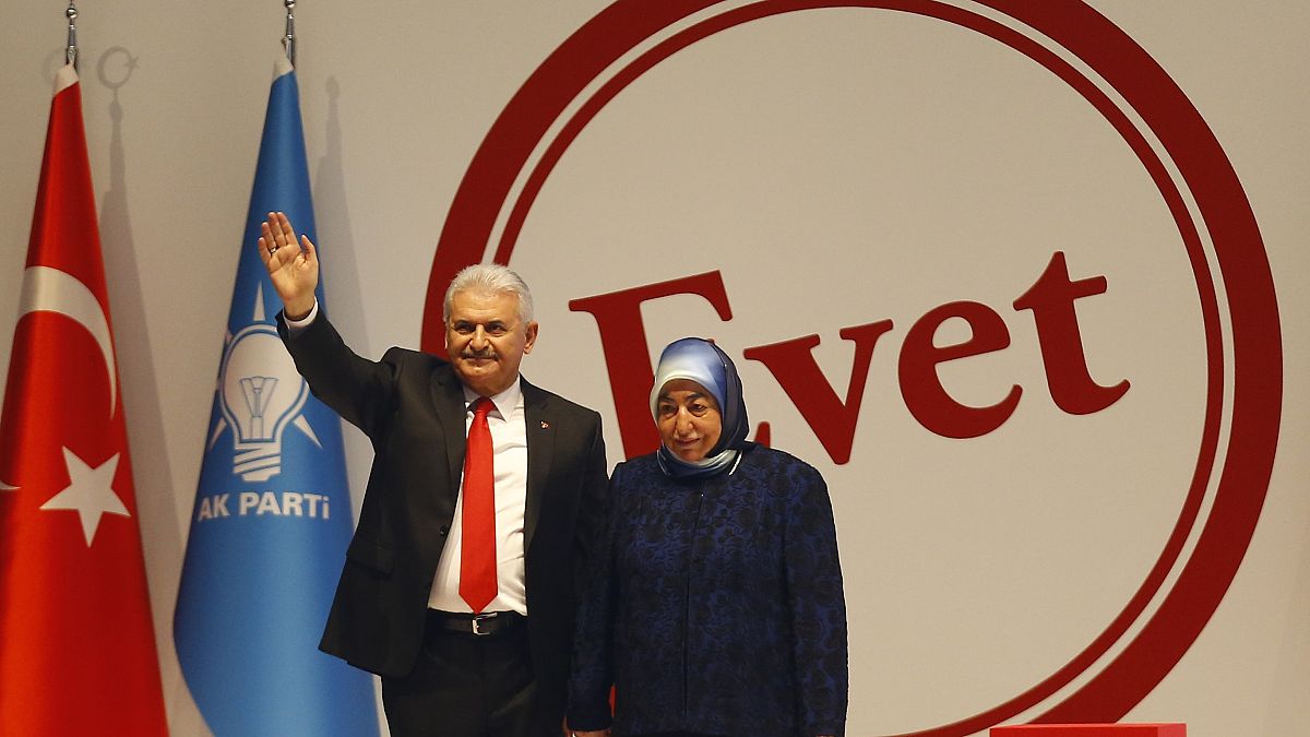 Ak Parti referandum kampanyasını Ankara'da başlattı