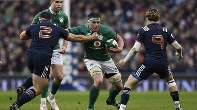 Ireland down France to keep alive Six Nations title hopes