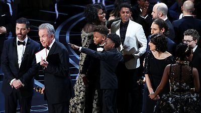'La La Land' gaff overshadows Oscars