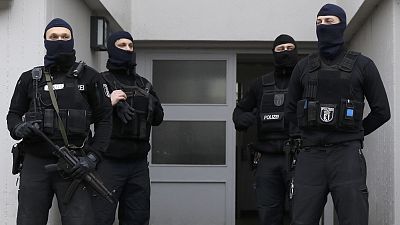 German police launch series of anti-terror raids linked to mosque