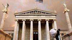 Αθήνα: Επέστρεψαν οι θεσμοί - Ξεκίνησαν οι διαπραγματεύσεις