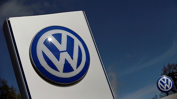Scandalo emissioni auto: la colpa è anche della Commissione europea Scandalo emissioni auto: la colpa è anche della Commissione europea