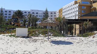 شکایت خانواده های قربانیان بریتانیایی حمله تونس از شرکت گردشگری "تویی"