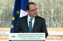 France : un gendarme d'élite tire en plein discours de François Hollande