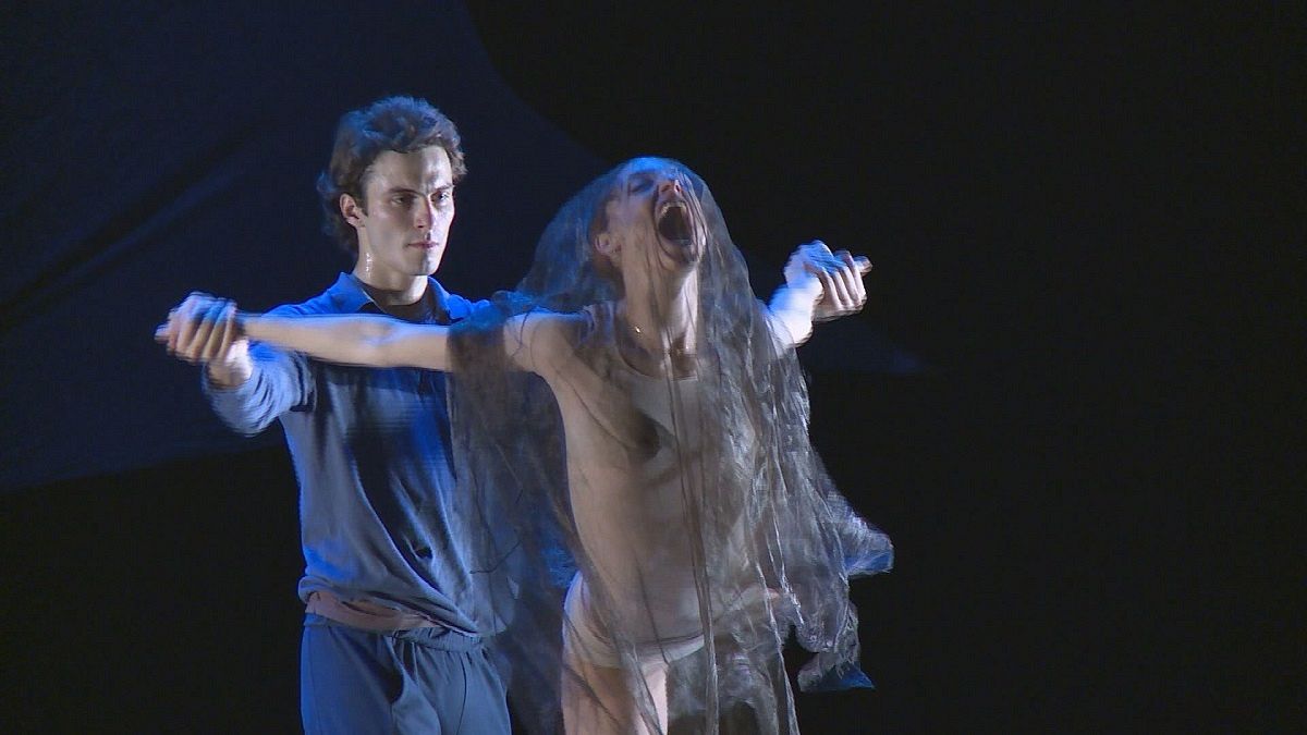 Contemporary dance at the Sochi Winter International Arts Festival