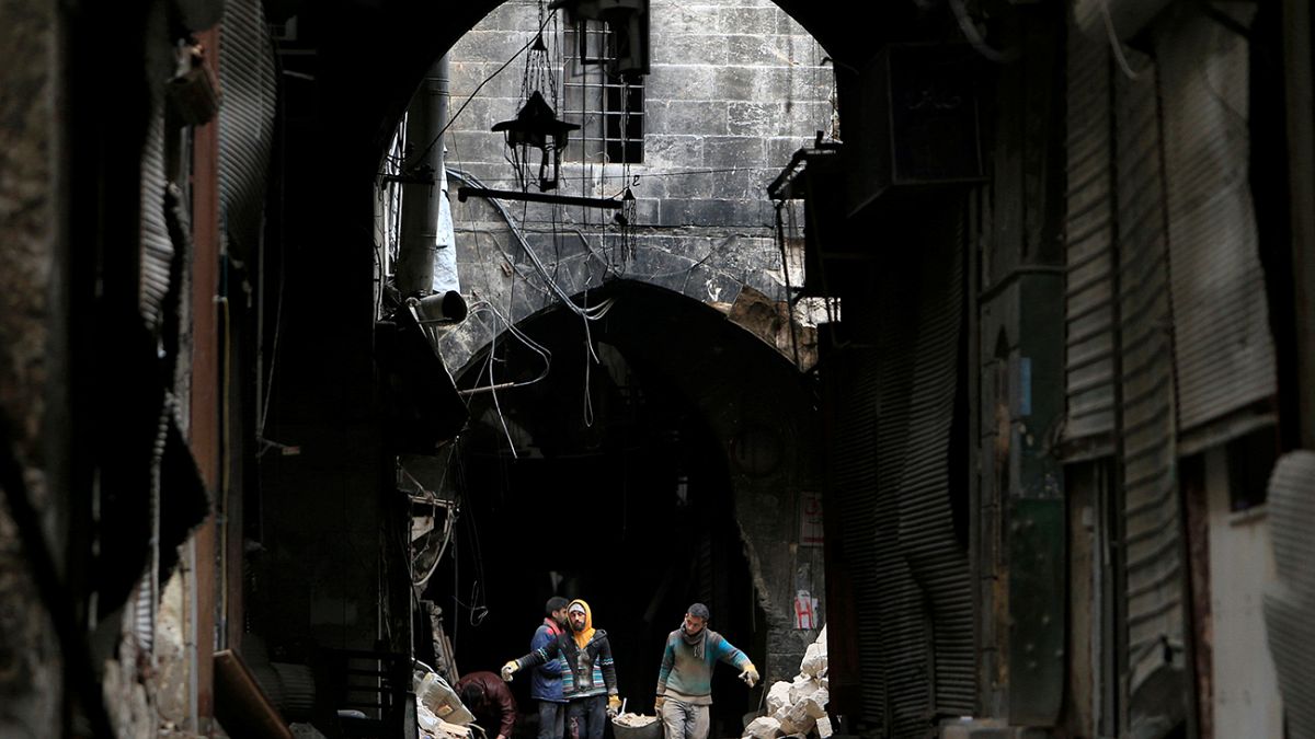 Un informe de la ONU señala que las fuerzas sirias atacaron a civiles con gas cloro