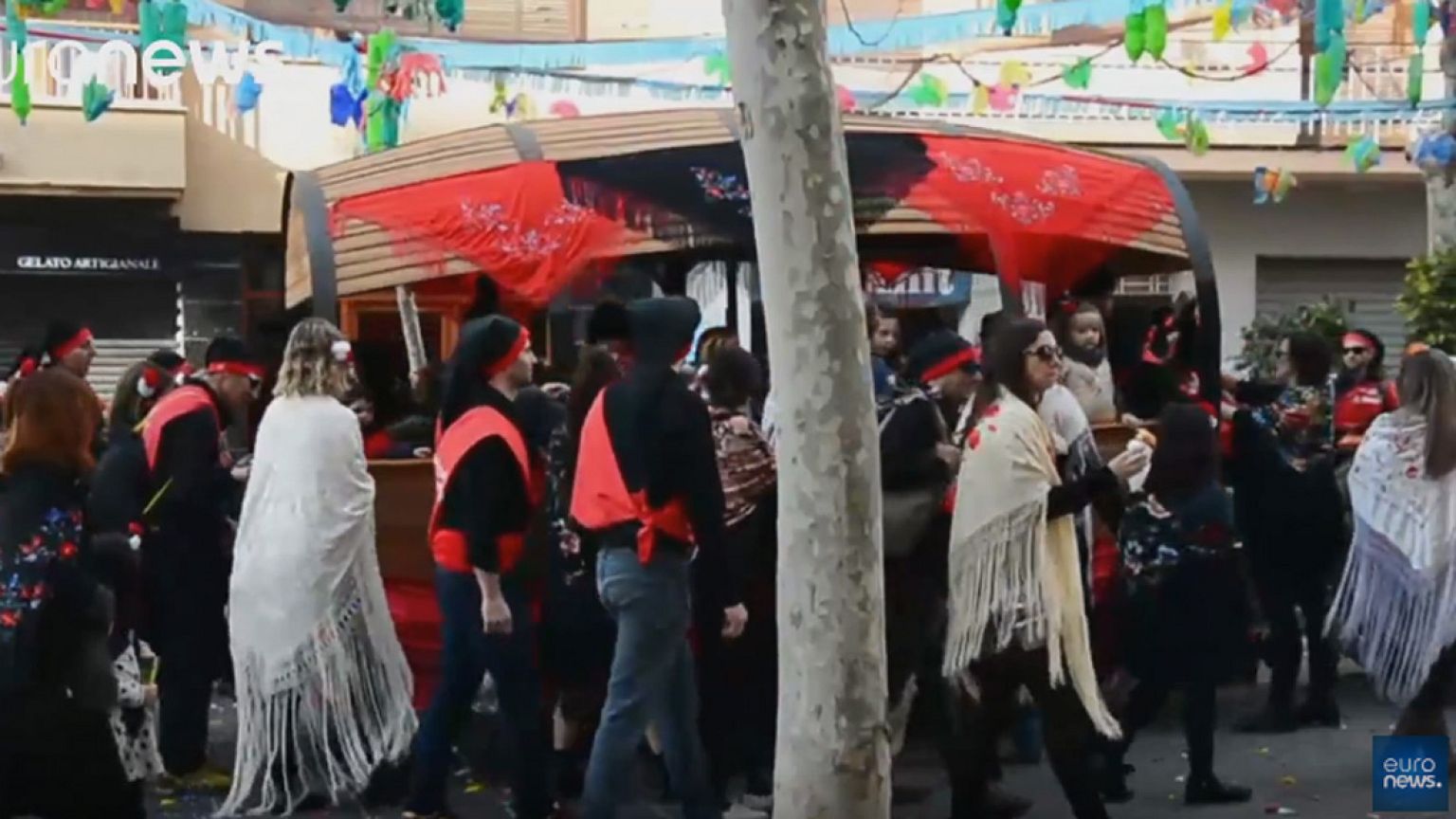 Más de 150 toneladas de caramelos en el Carnaval Vilanova i la Geltrú