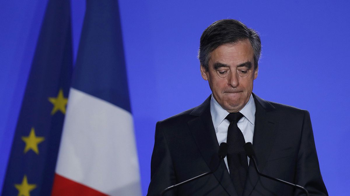 Nem lép vissza az elnökjelöltségtől François Fillon