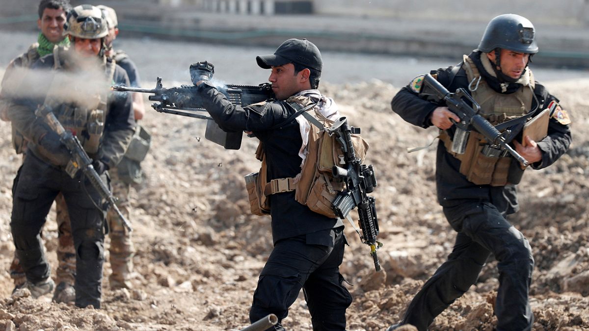 Irak: Regierungstruppen kesseln IS in Mossul ein