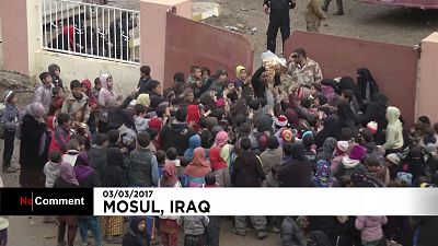 Die Bürger von Mossul fliehen in Angst um ihr Leben