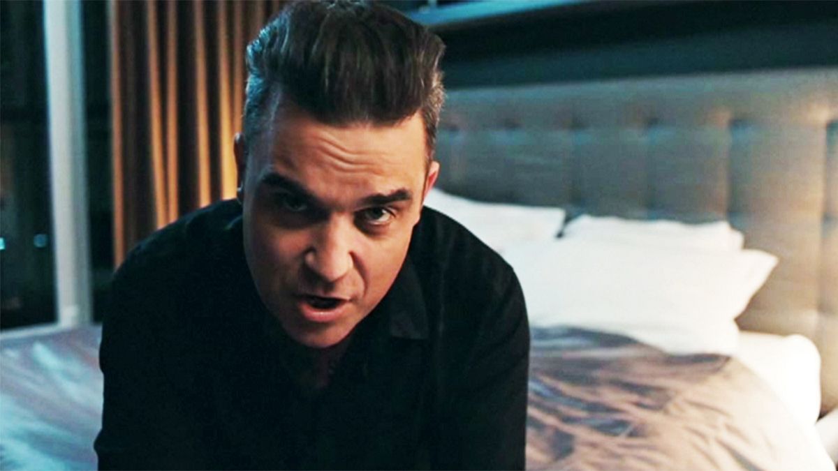 Robbie Williams releases new video 'Mixed Signals'