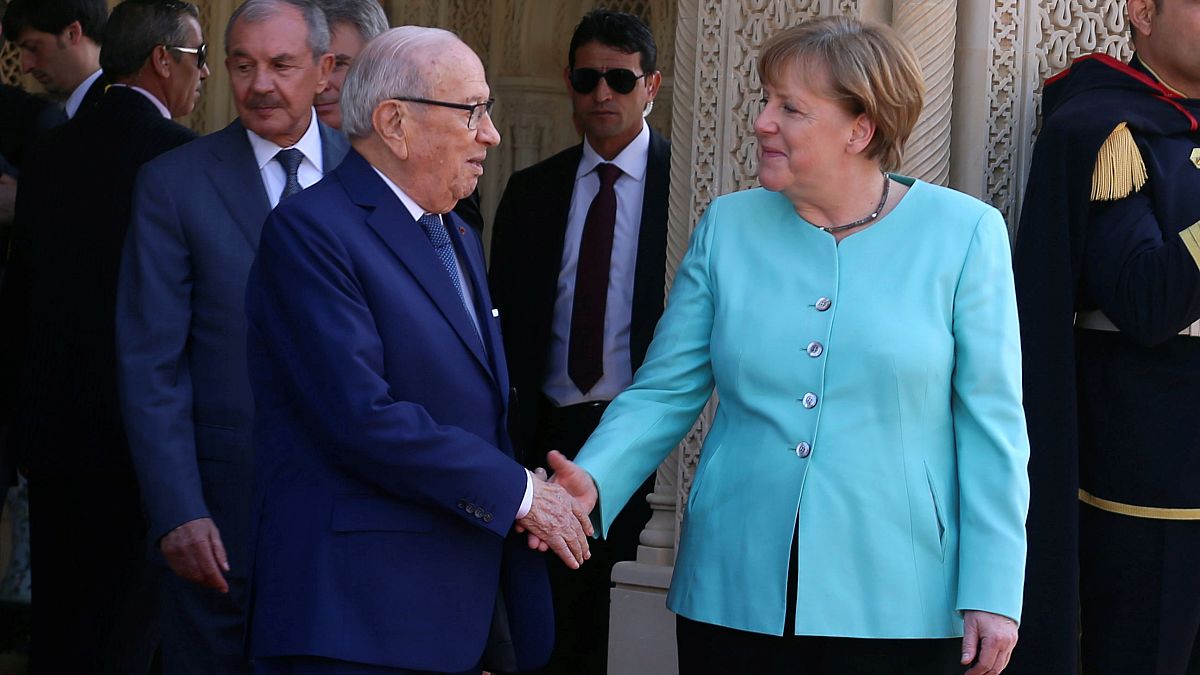 Alemanha e Tunísia chegam a acordo sobre migrantes recusados
