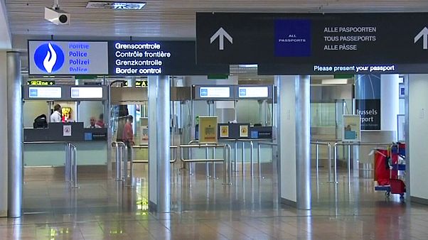 Comissão Europeia relativiza "ultimato" para suspender vistos a cidadãos dos EUA Comissão Europeia relativiza "ultimato" para suspender vistos a cidadãos dos EUA