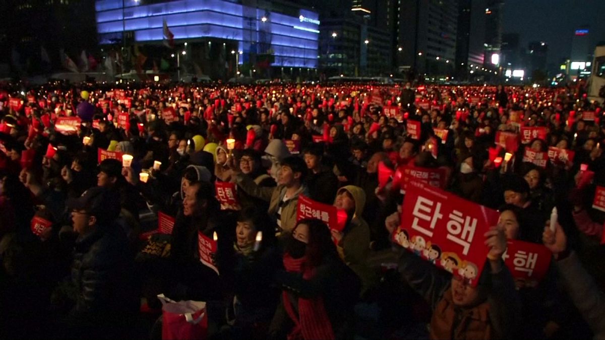 Pro and anti-Park rallies held in South Korea ahead of impeachment ruling