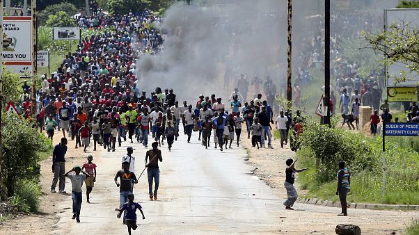 Image: Protesters in Harare, Zimbabwe Image: Protesters in Harare, Zimbabwe