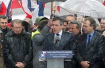 Francia: baño de masas de François Fillon horas antes de que su partido se manifieste sobre su futuro político