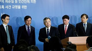 South Korea: President Park 'colluded with' friend for bribe from Samsung
