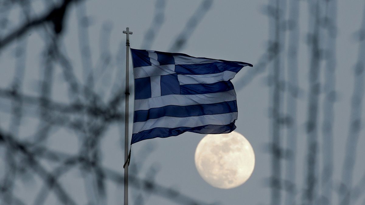 Ελλάδα: Βαθύτερη η ύφεση στο δ' τρίμηνο του 2016
