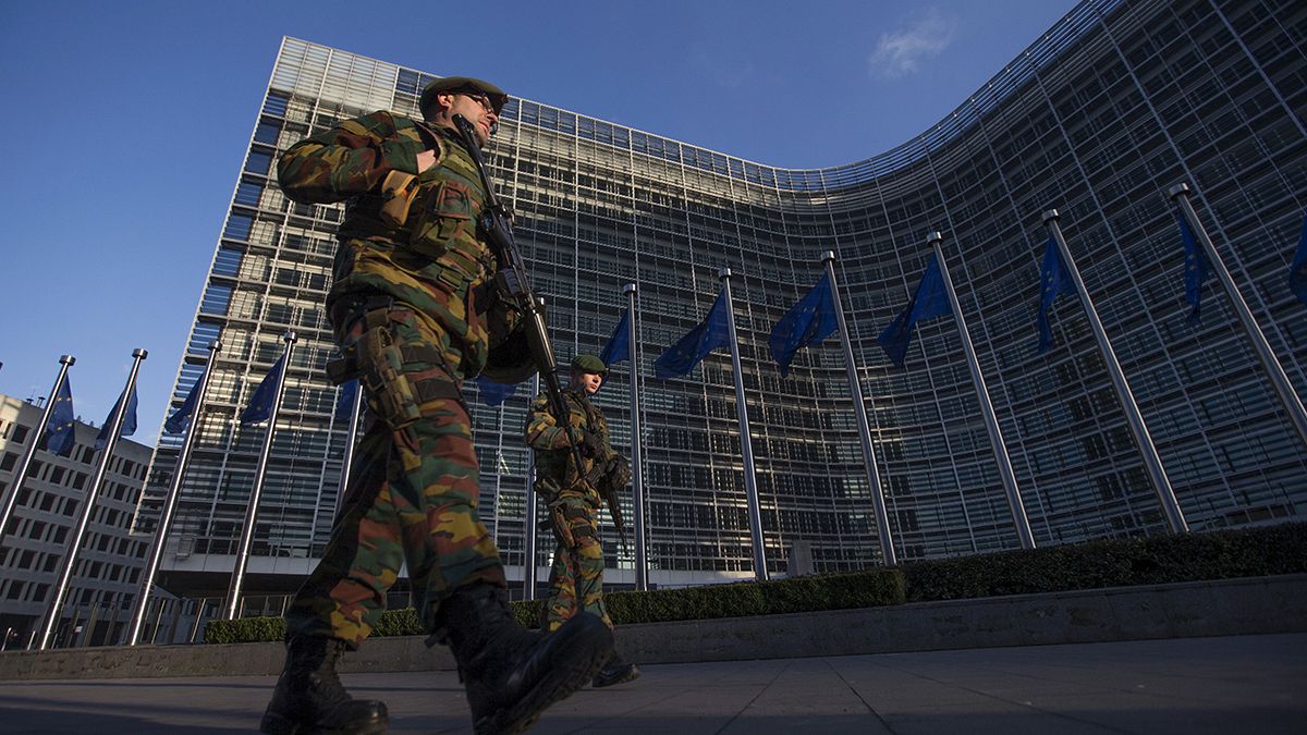 قرار أوروبي بإرساء مقر عام عسكري للإتحاد الأوروبي في بروكسل