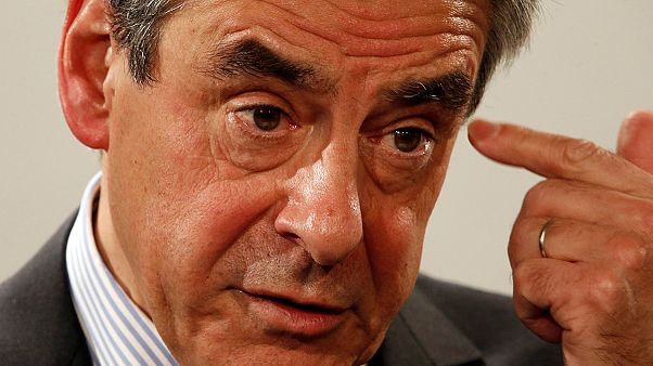 Revolte abgesagt: François Fillon setzt sich durch und bleibt Präsidentschaftsbewerber Revolte abgesagt: François Fillon setzt sich durch und bleibt Präsidentschaftsbewerber