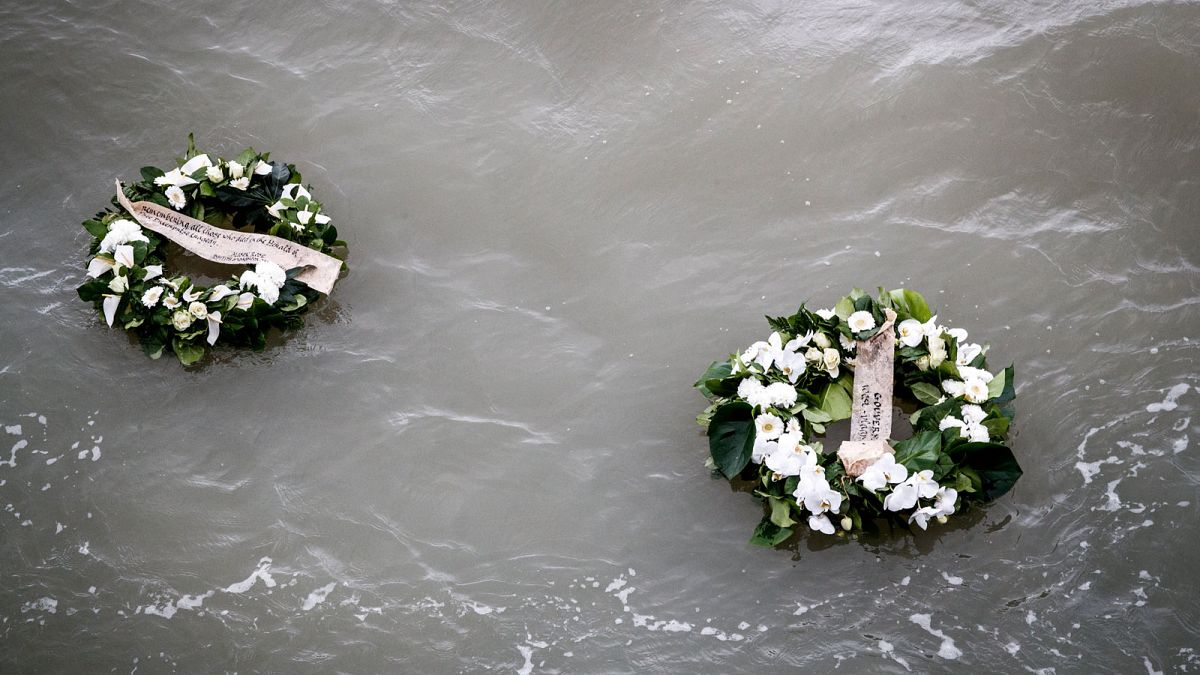 Zeebrugge'de boğulan 133 kişi anıldı