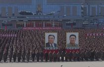 Felvonulás Észak-Koreában