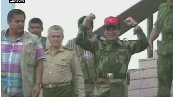 Panamá: Noriega em "estado crítico" depois de operação a tumor cerebral benigno Panamá: Noriega em "estado crítico" depois de operação a tumor cerebral benigno