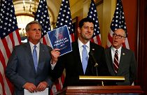 Республиканцы продвигают законопроект по замене Obamacare