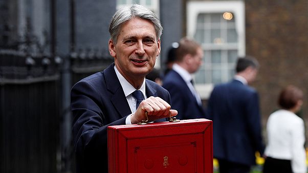 Royaume-Uni : budget économe malgré la croissance forte Royaume-Uni : budget économe malgré la croissance forte