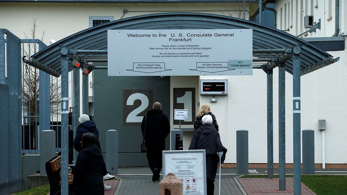 Alemanha investiga se consulado dos EUA tem servido a uma alegada operação de espionagem eletrónica da CIA
