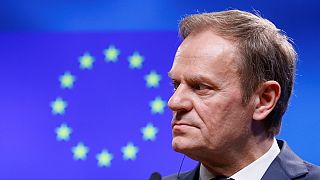 Tusk: 'Tarafsız olmak durumundayım'