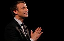 Ni de droite, ni de gauche, Emmanuel Macron multiplie pourtant les soutiens socialistes