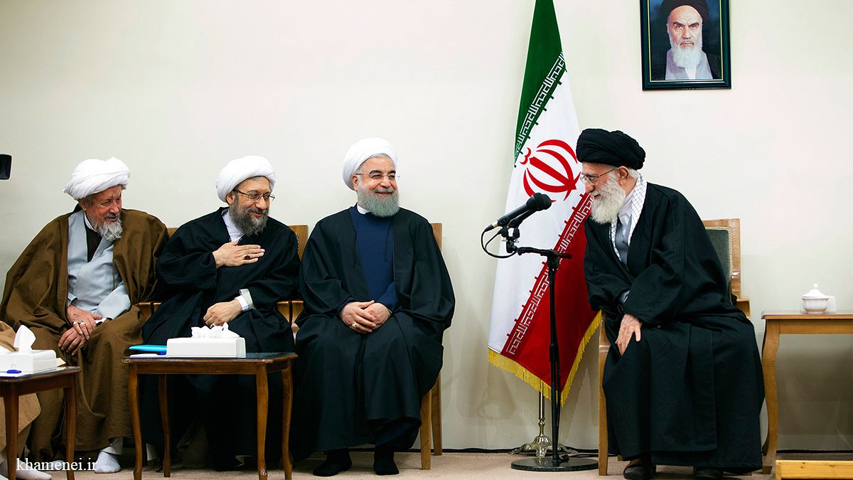 انتقاد رهبر ایران از روحانی: بیان آمارهای کلی در زندگی مردم بی‌اثر است